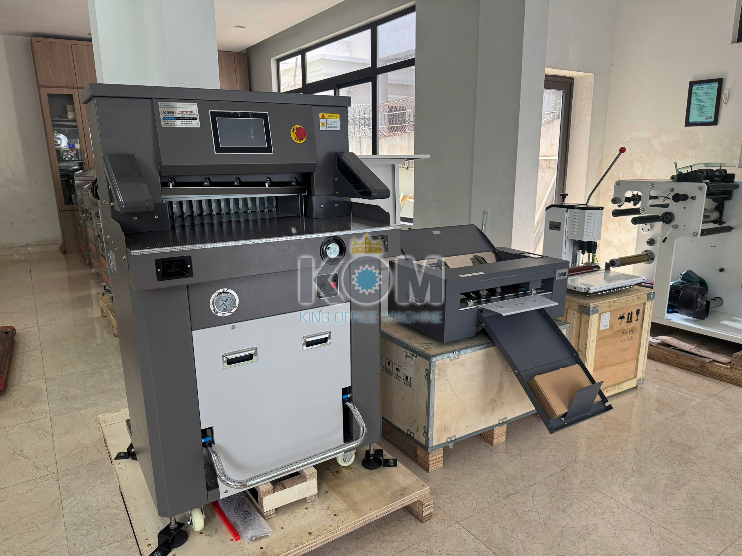 Máy khoan giấy HY-50A 13 May xen giay may khoan lo giay