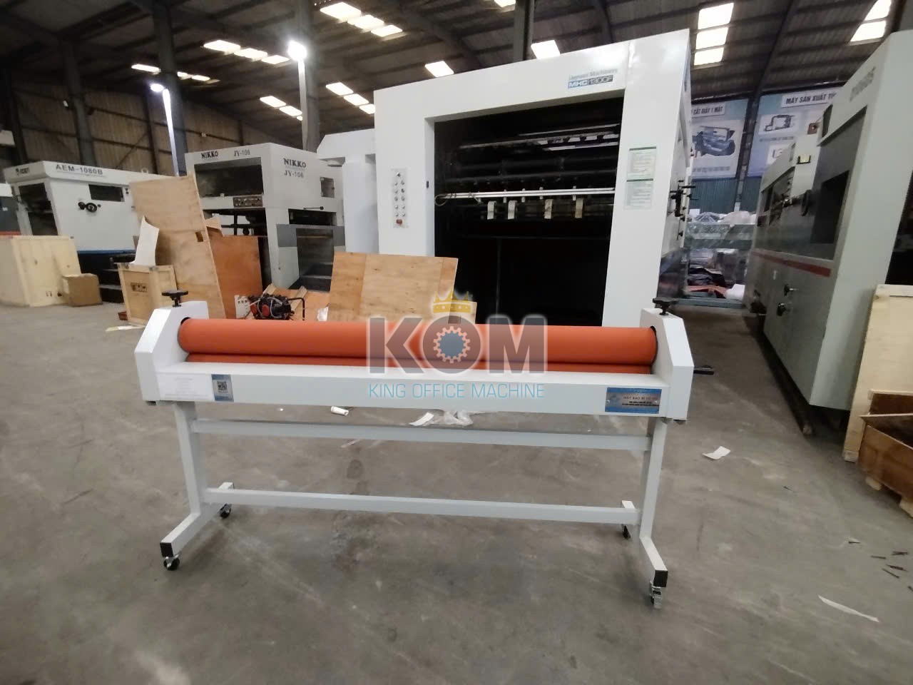Máy cán ép nguội mini LBS650 11 Bán máy cán ép nguội khổ 1600mm