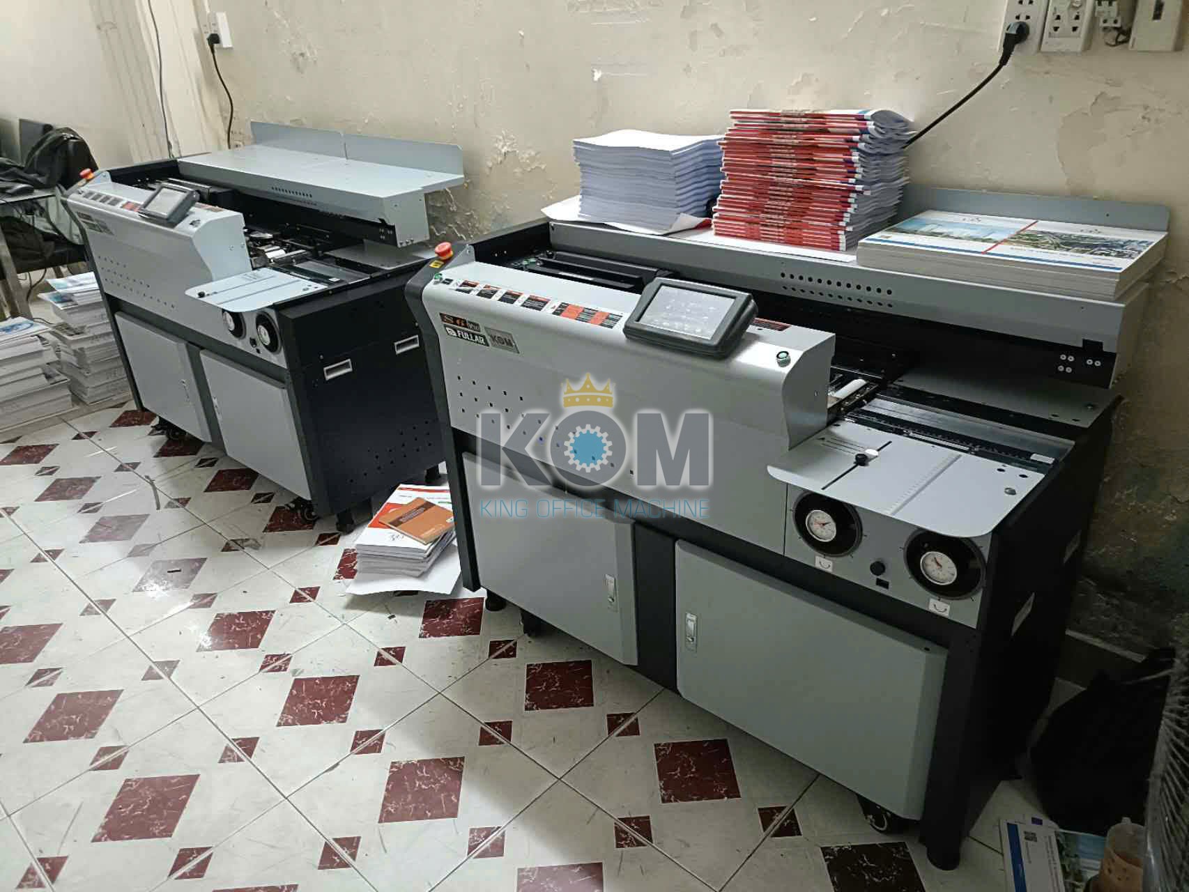 ban may dong sach keo nhiet co servo