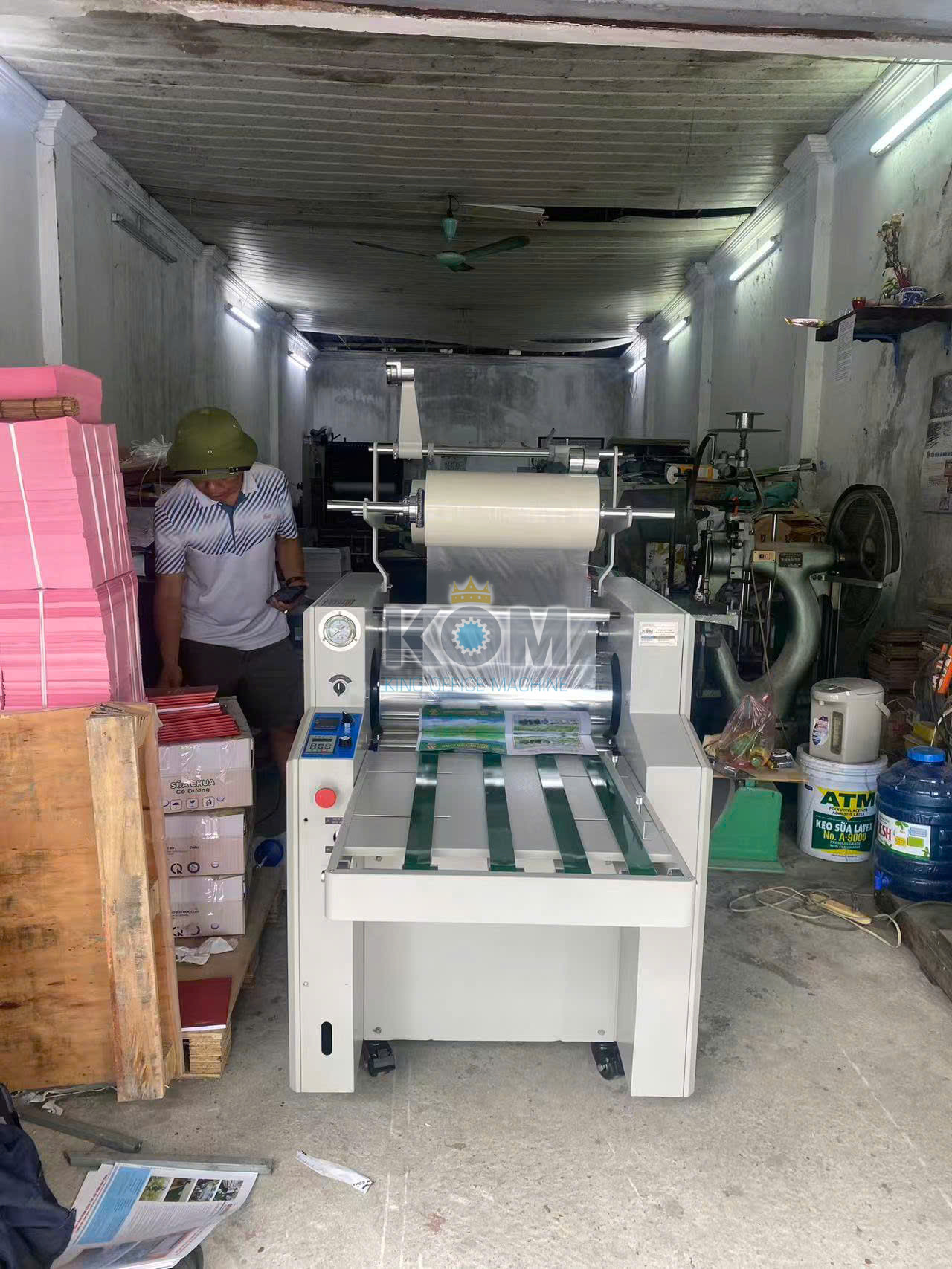 kom viet nam ban may can mang kho lon 520