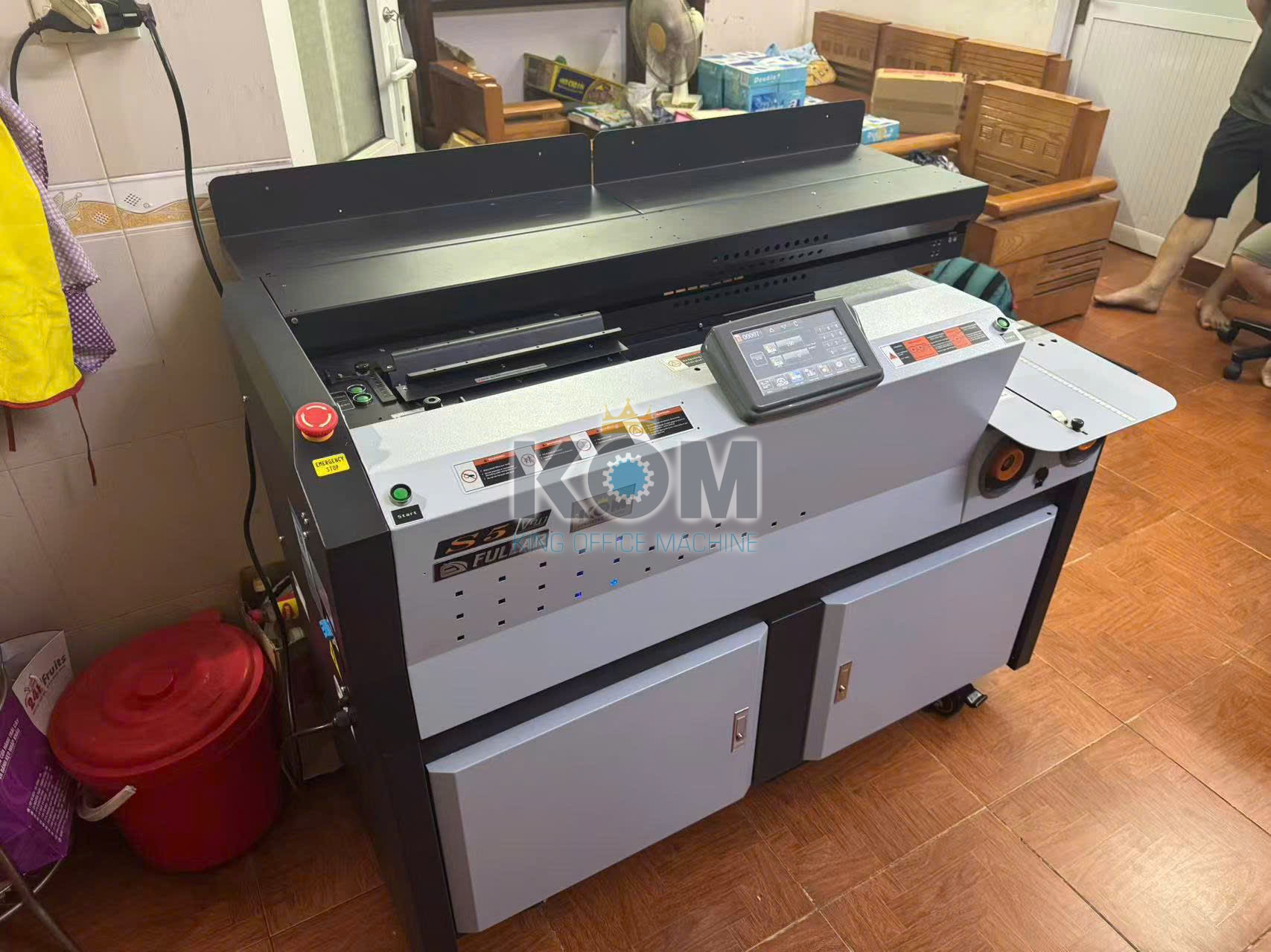KOM bán máy đóng sách keo nhiệt S5 cao cấp! 2 KOM bán máy đóng gáy sách keo nhiệt S5 tại Hà Nội
