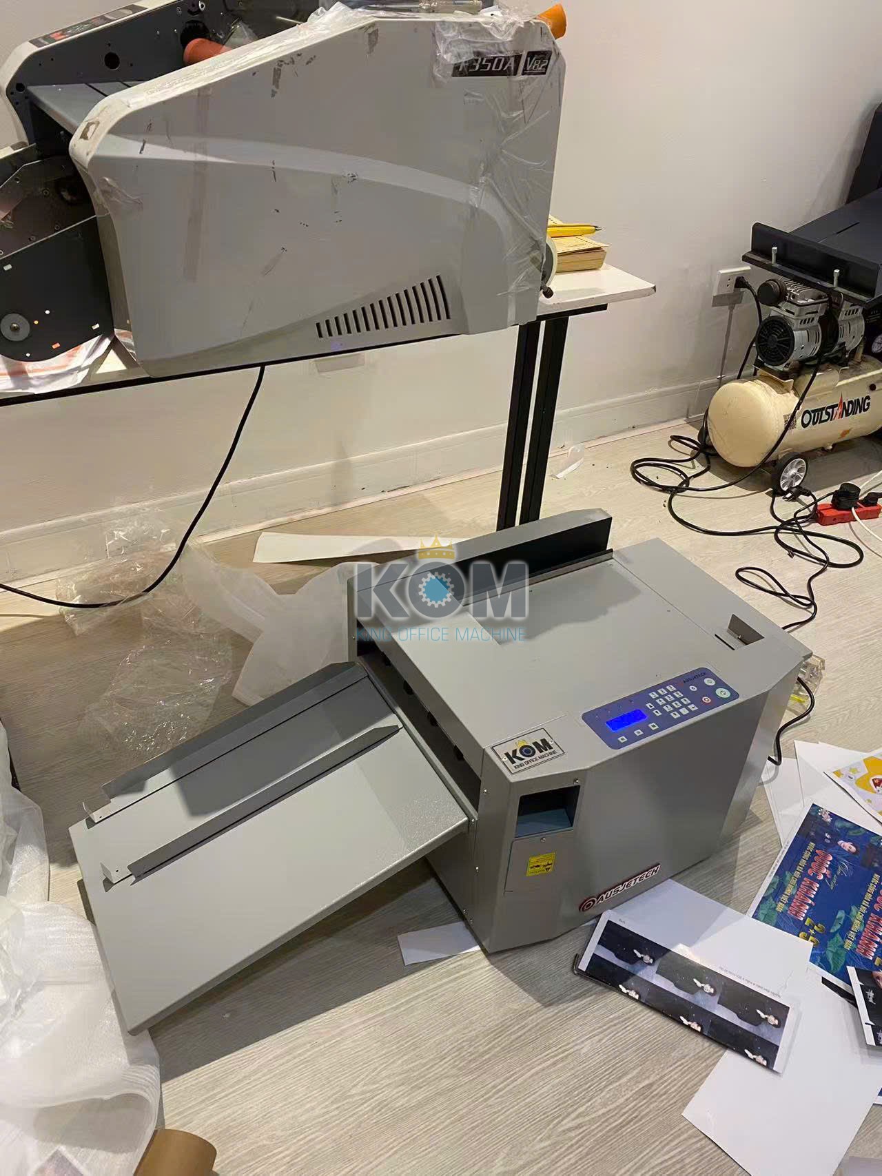 Máy cấn răng cưa cấn gân lập trình 6 may can rang cua hoa don dumor 333