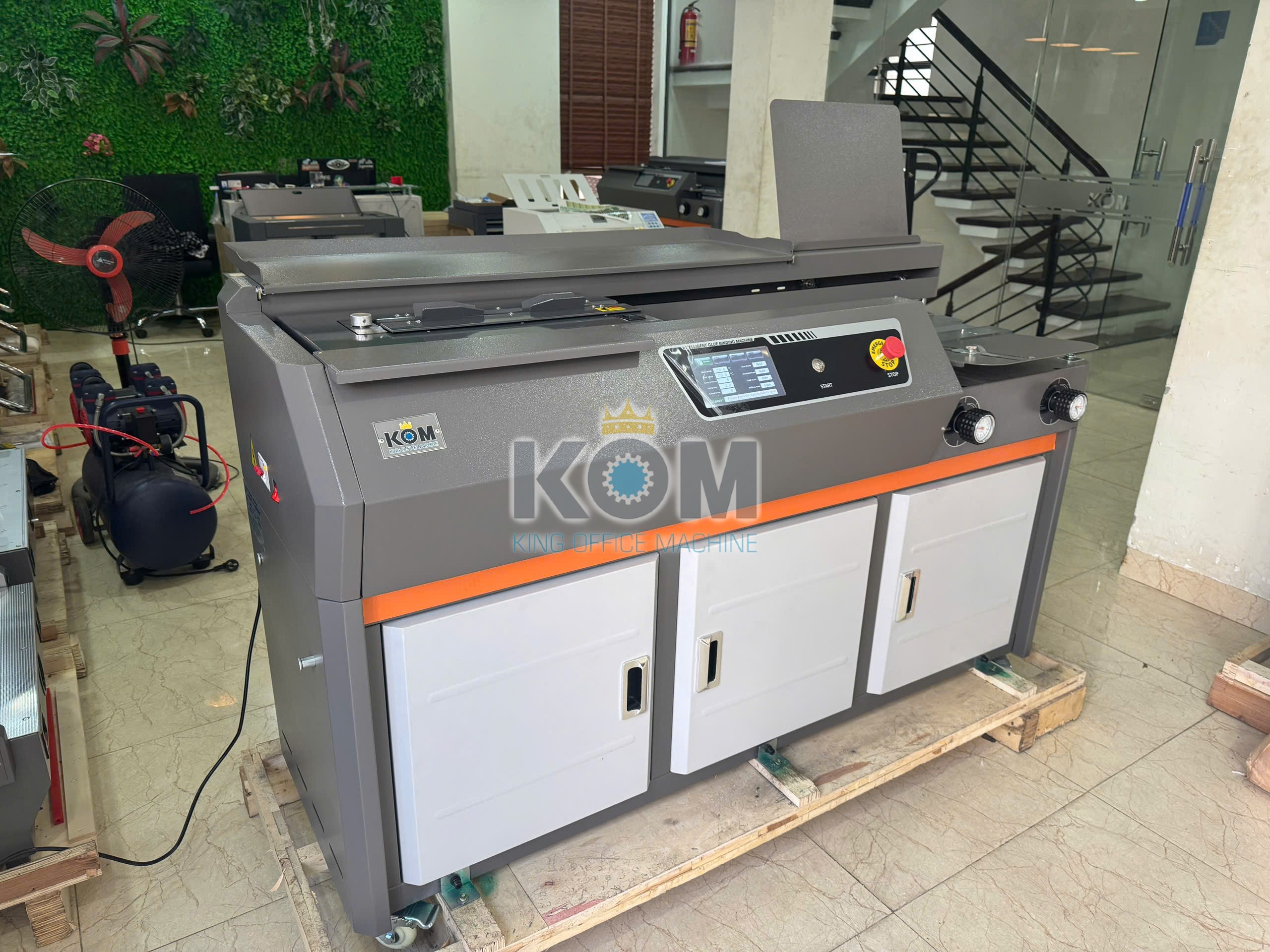 may vao bia keo nhiet kho a3 3