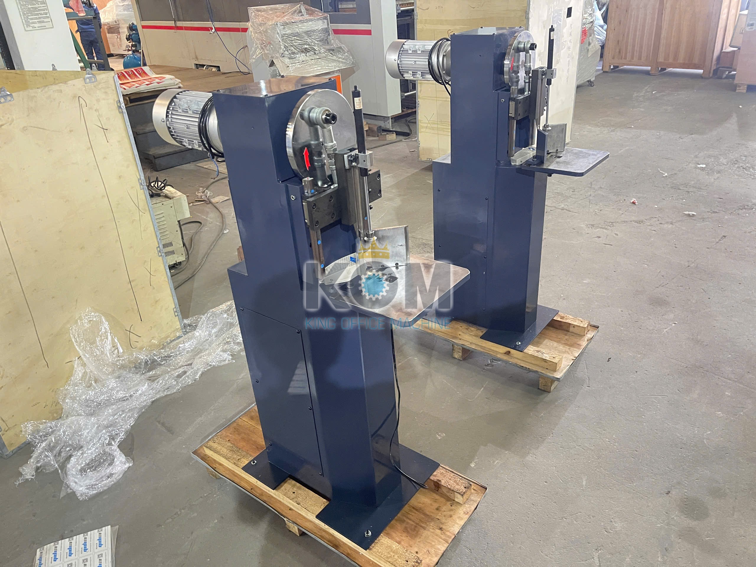 Máy bo góc giấy 1 đầu 7 máy bo góc sách vở