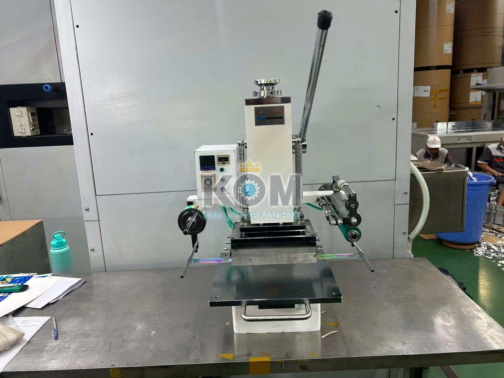 Máy ép nhũ bằng tay 2 May ep nhu tay mini HX 358