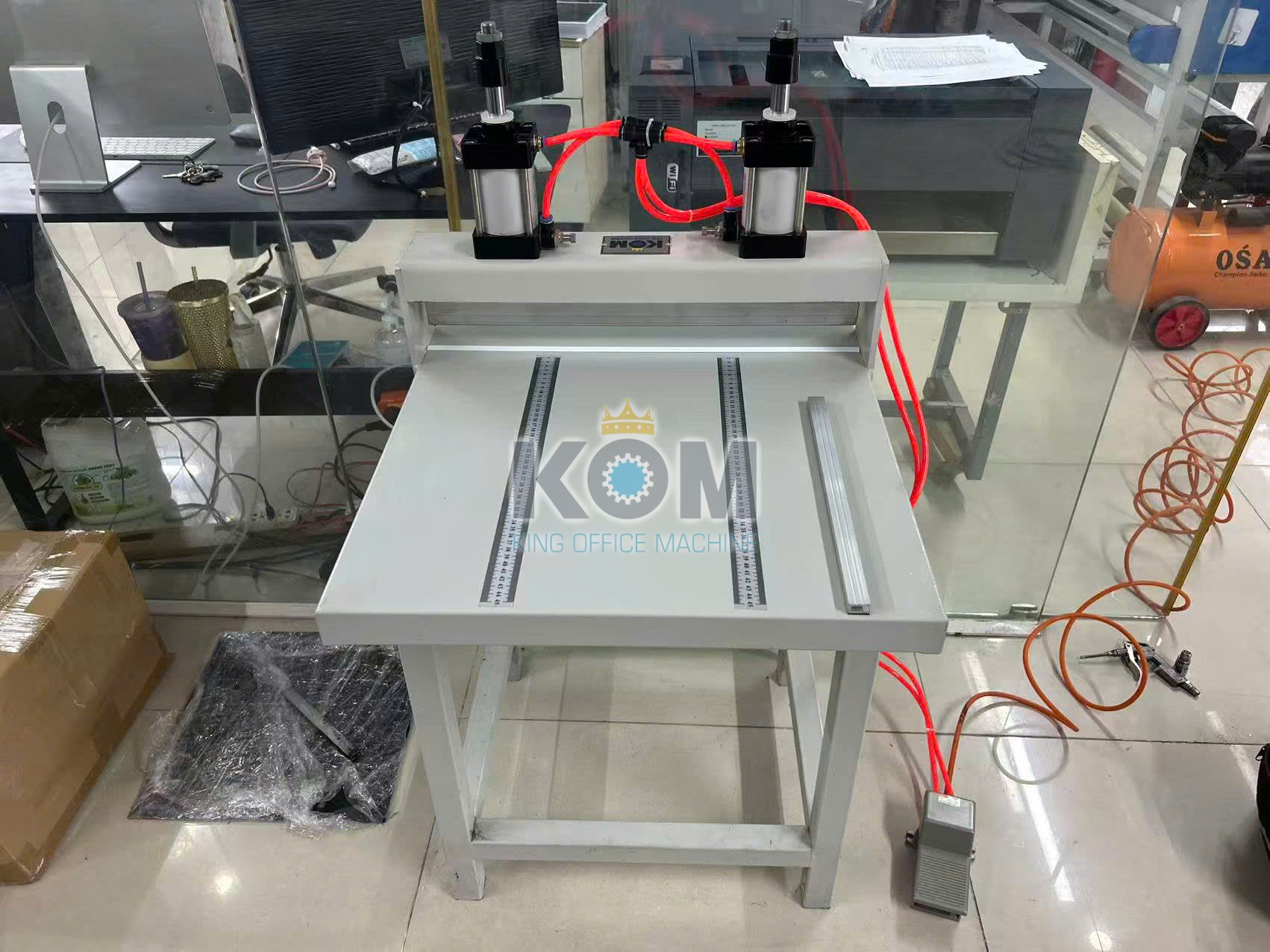 may be gan giay bang hoi