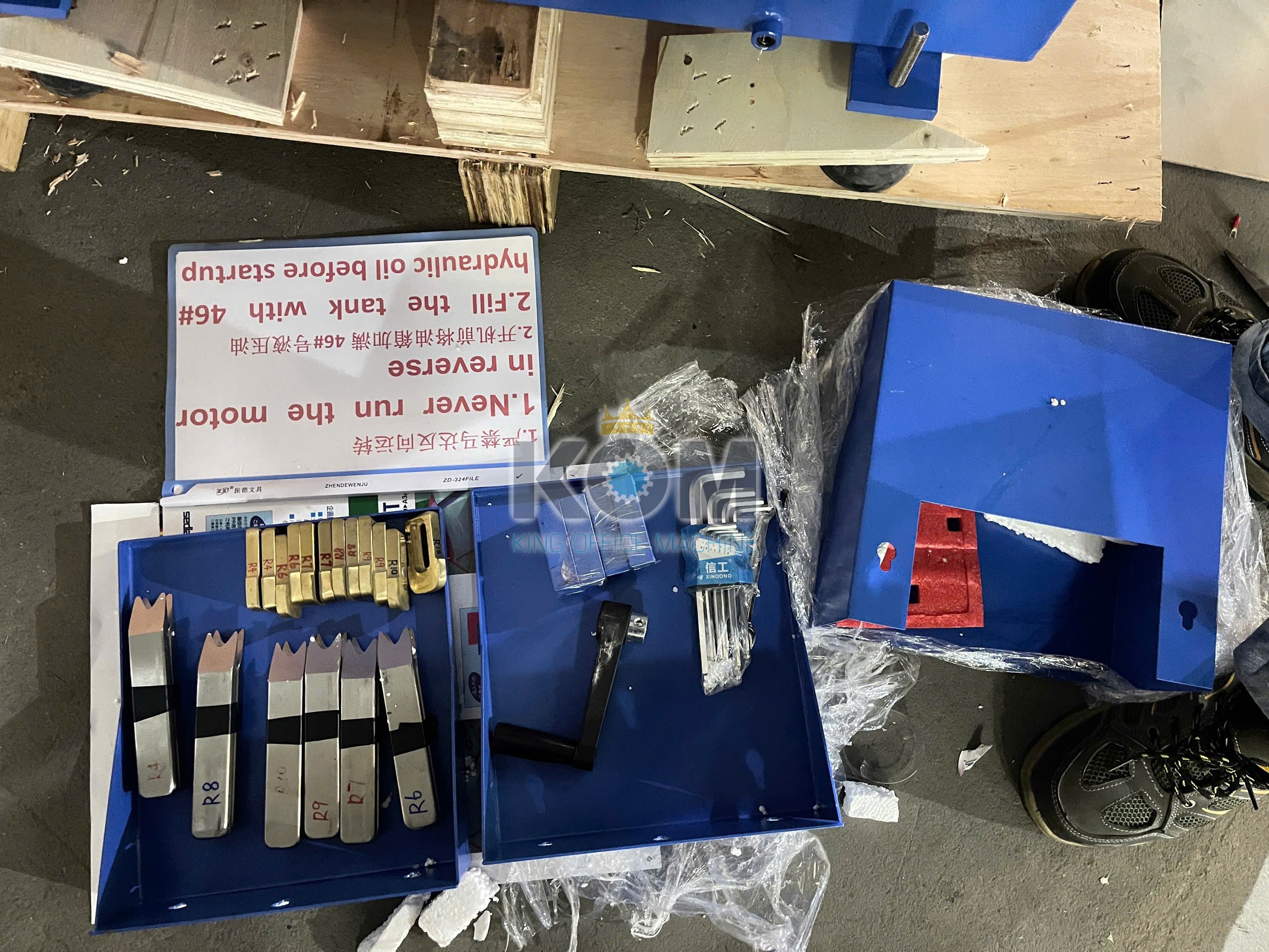 Phụ kiện máy bo góc thủy lực 2 đầu