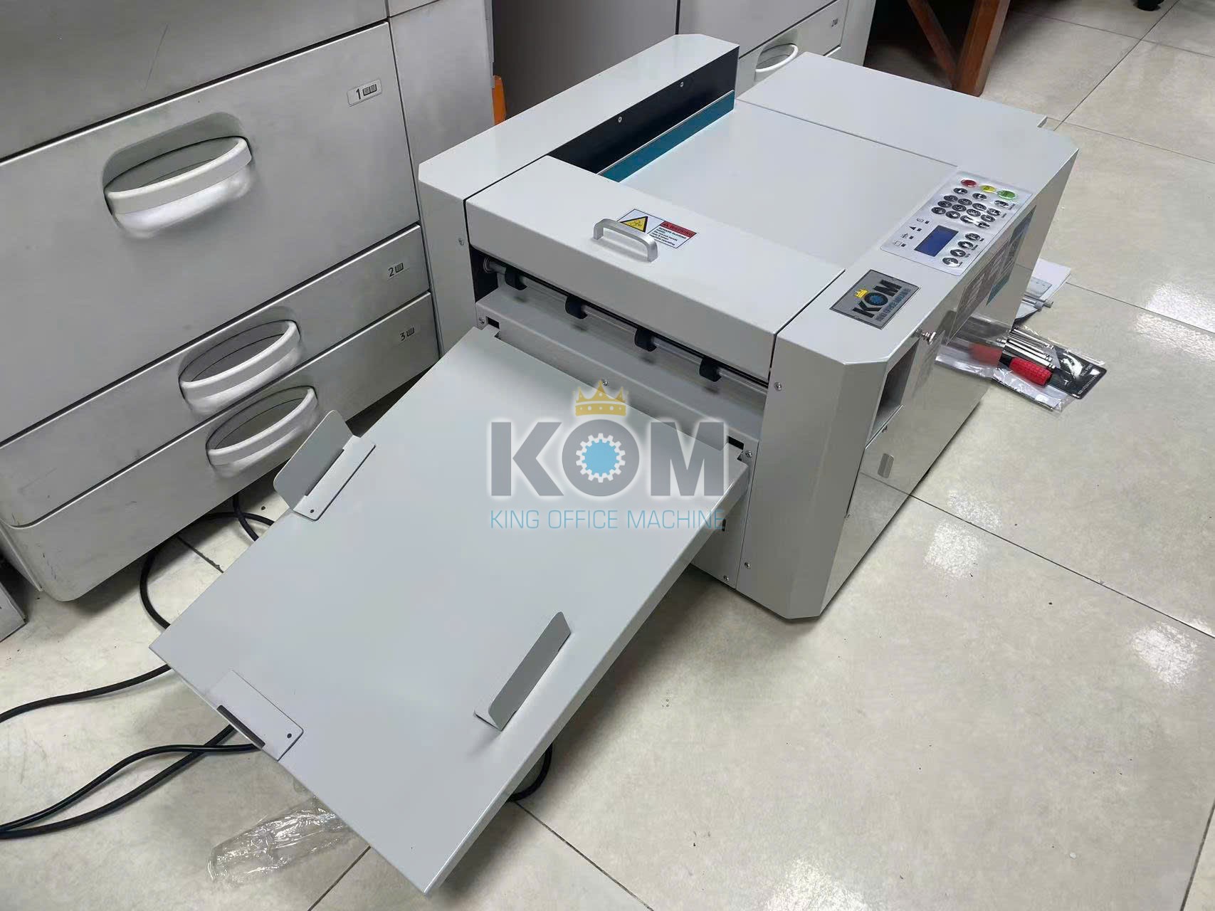 May tao nep gap tren giay