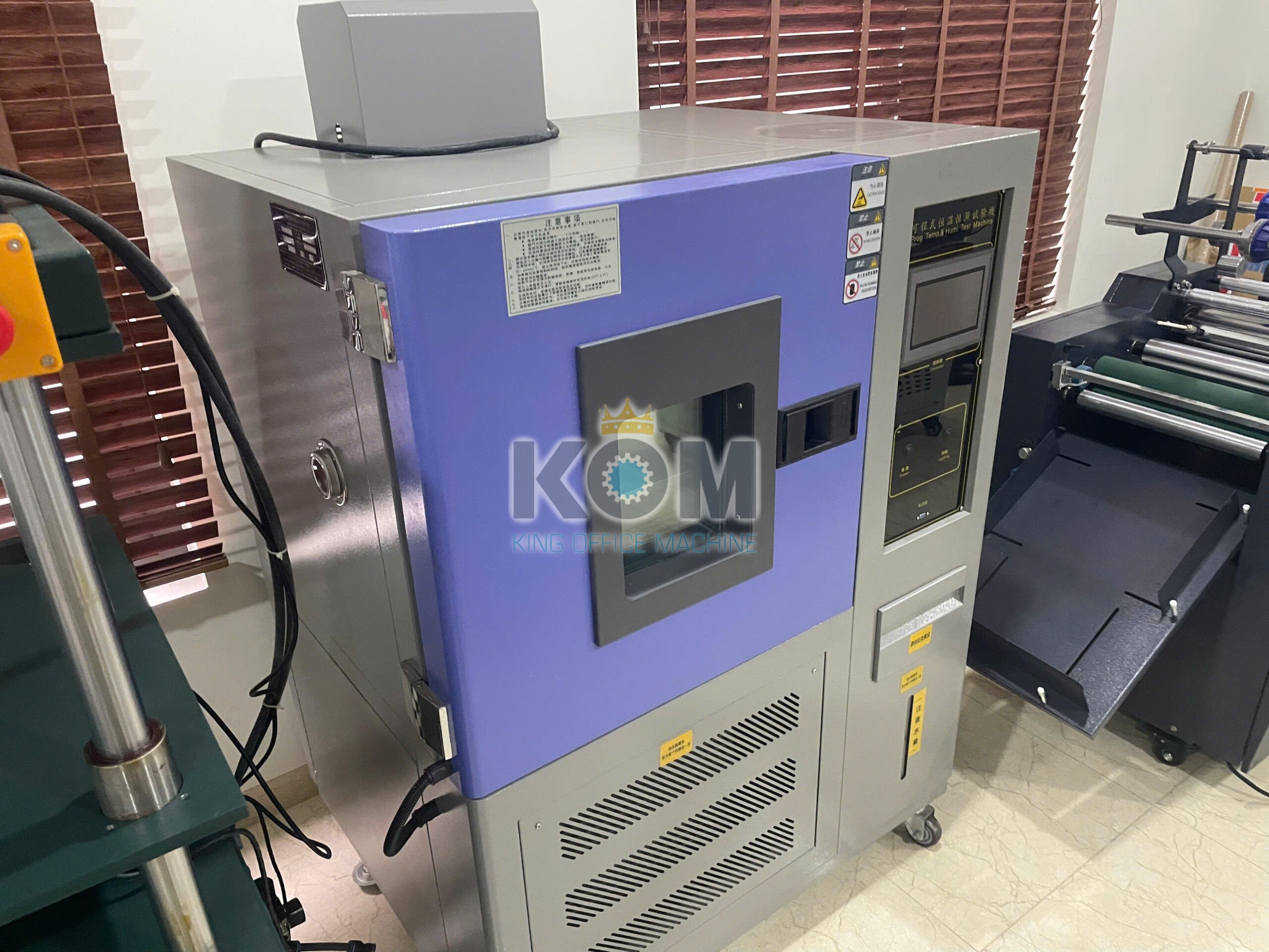 Máy đo độ ẩm - độ chịu nhiệt của giấy carton 4 máy đo độ ẩm giấy carton