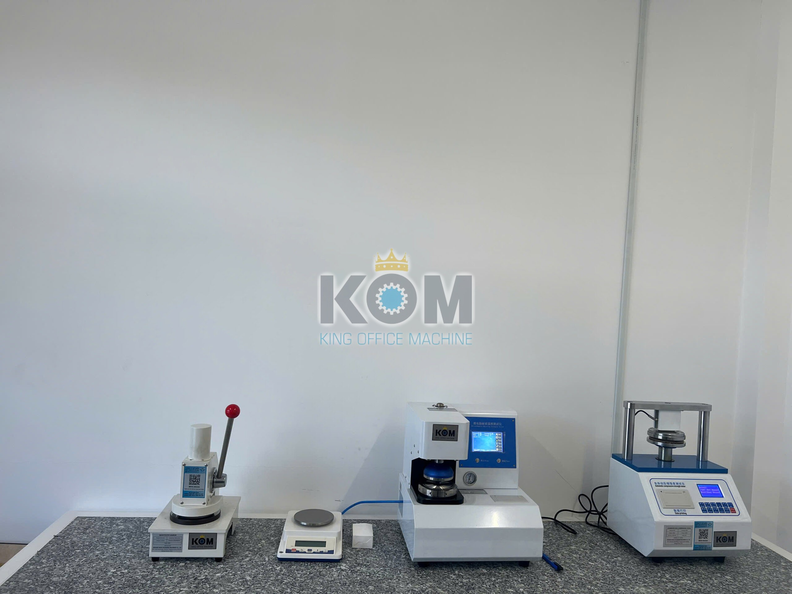 KOM bán máy test độ bục giấy carton loại màn hình