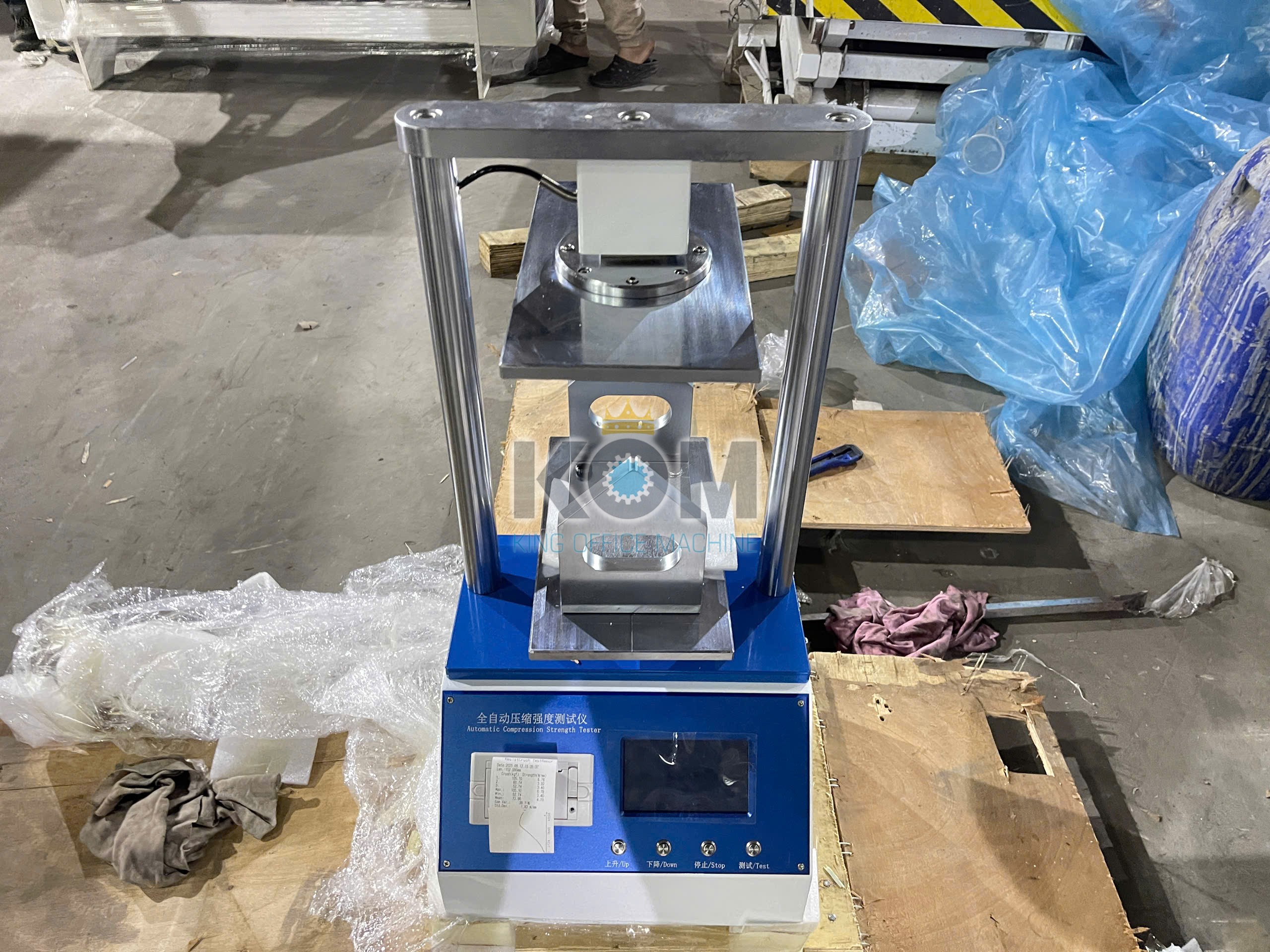 Máy đo độ bền nén góc giấy 4 Máy đo độ bền nén góc giấy carton