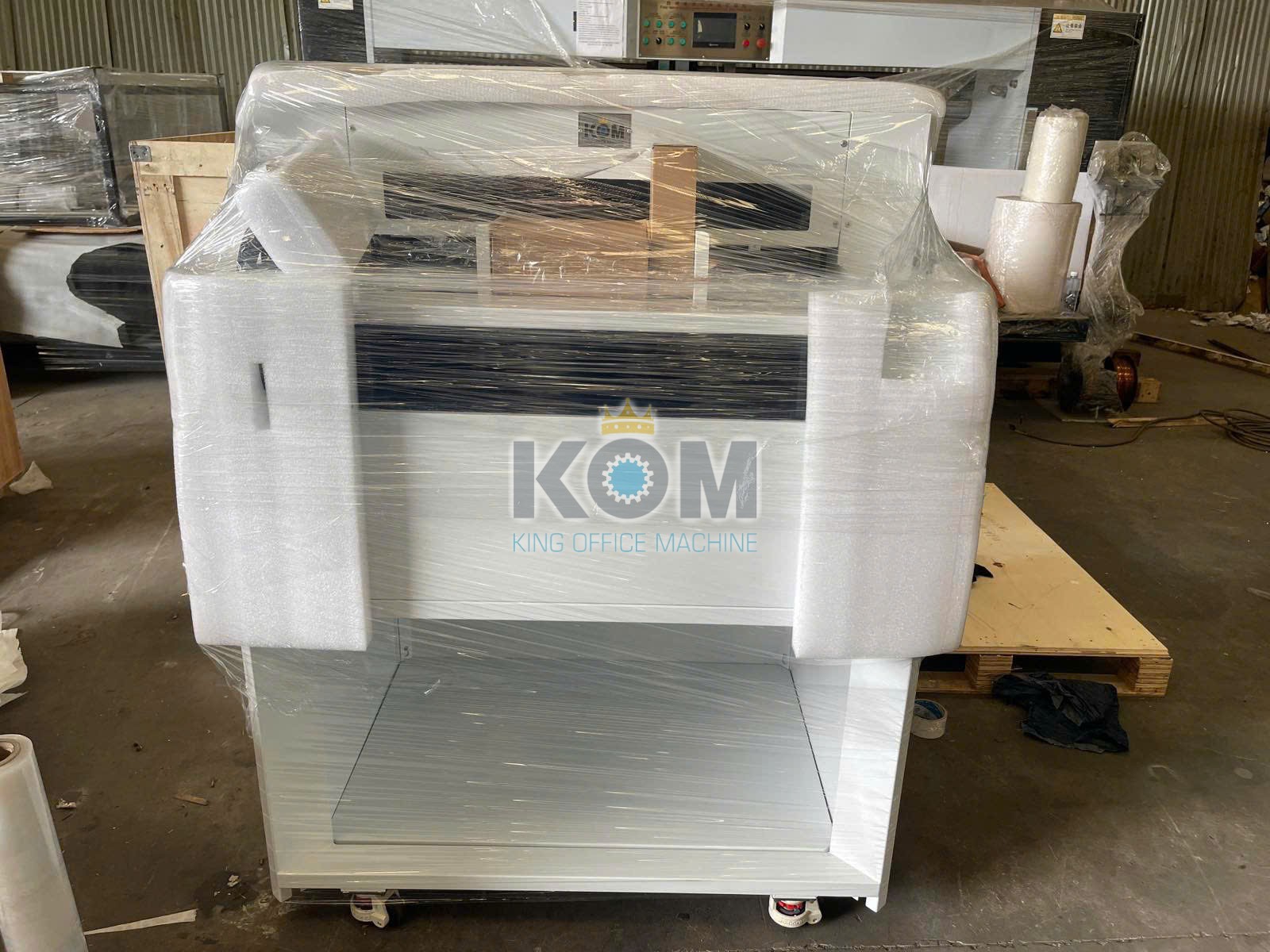 Máy cắt mẫu giấy khổ lớn (decal, lì xì, hộp giấy) 5 May cat mau giay kho lon ASC2301 2