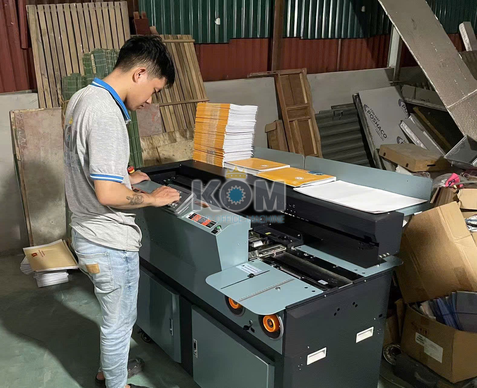 KOM bán máy đóng sách keo nhiệt S5 cao cấp!