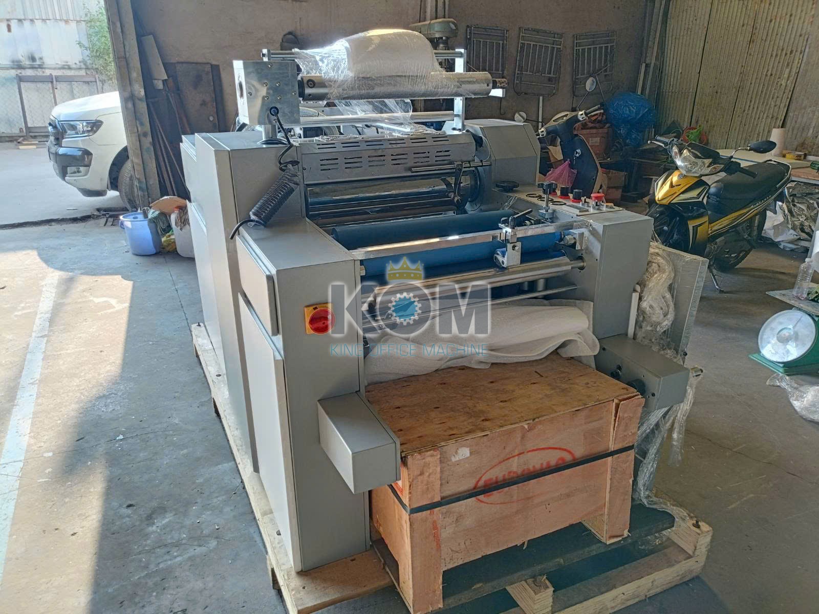 may can mang nhiet tu tu dong 560A