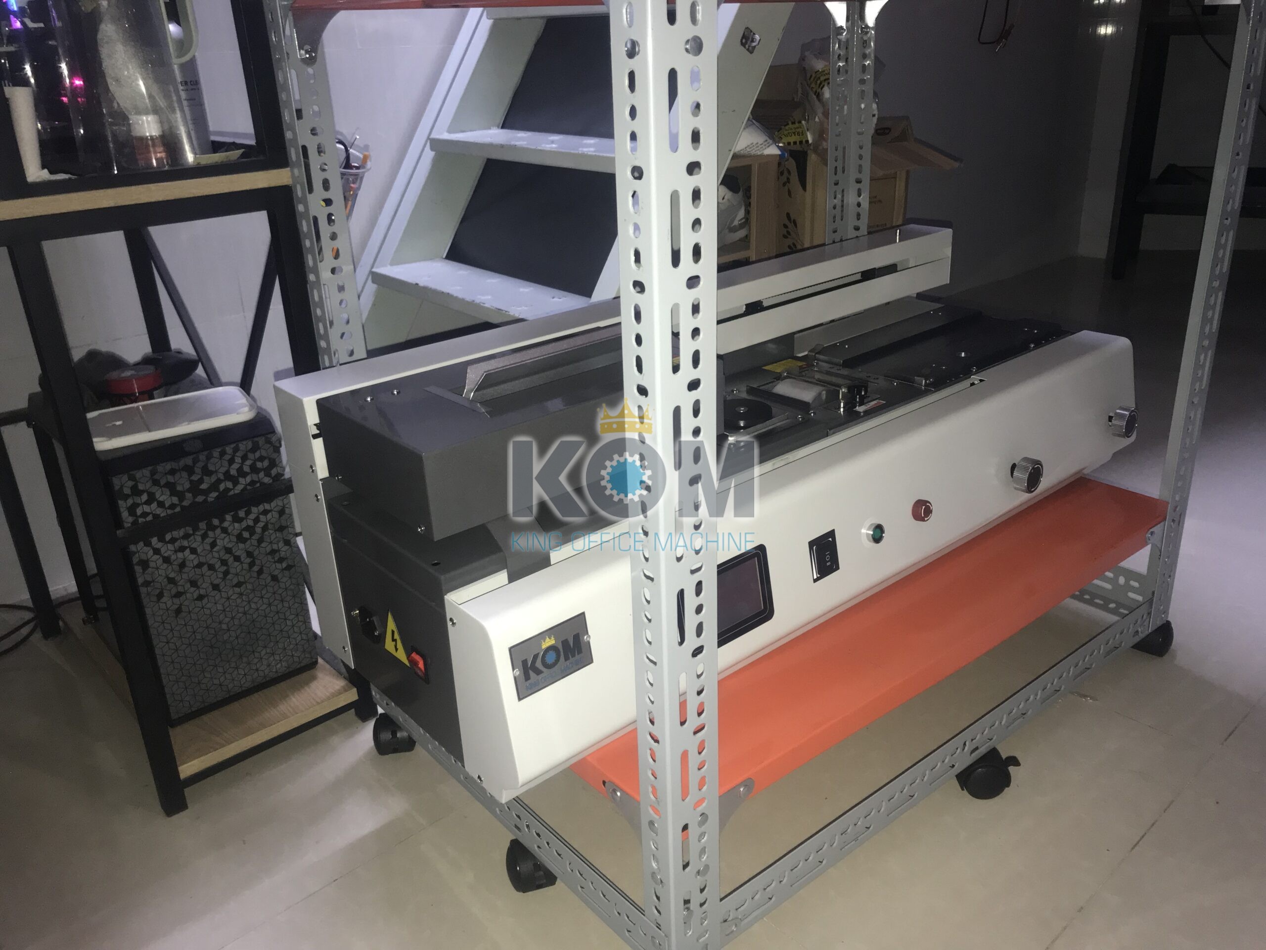 KOM giao máy đóng sách keo nhiệt mini B40F 14 Máy đóng sách keo nhiệt A4