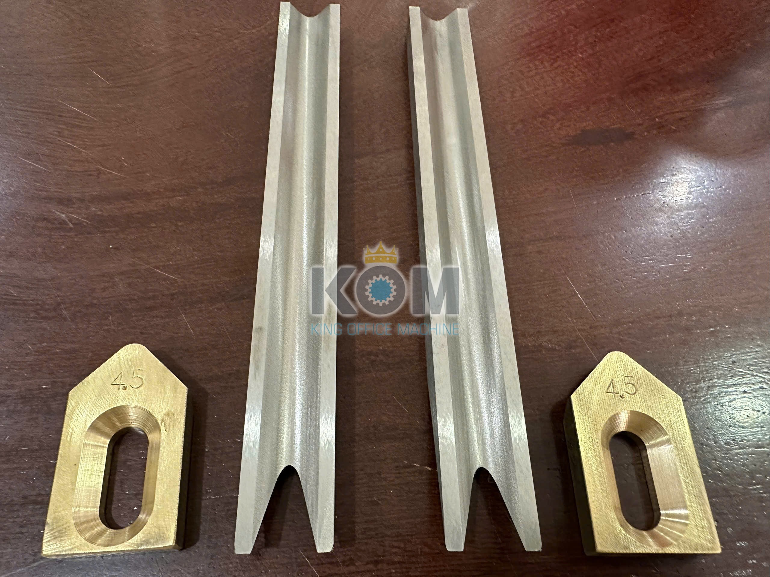 Lưỡi dao máy cắt bo góc giấy