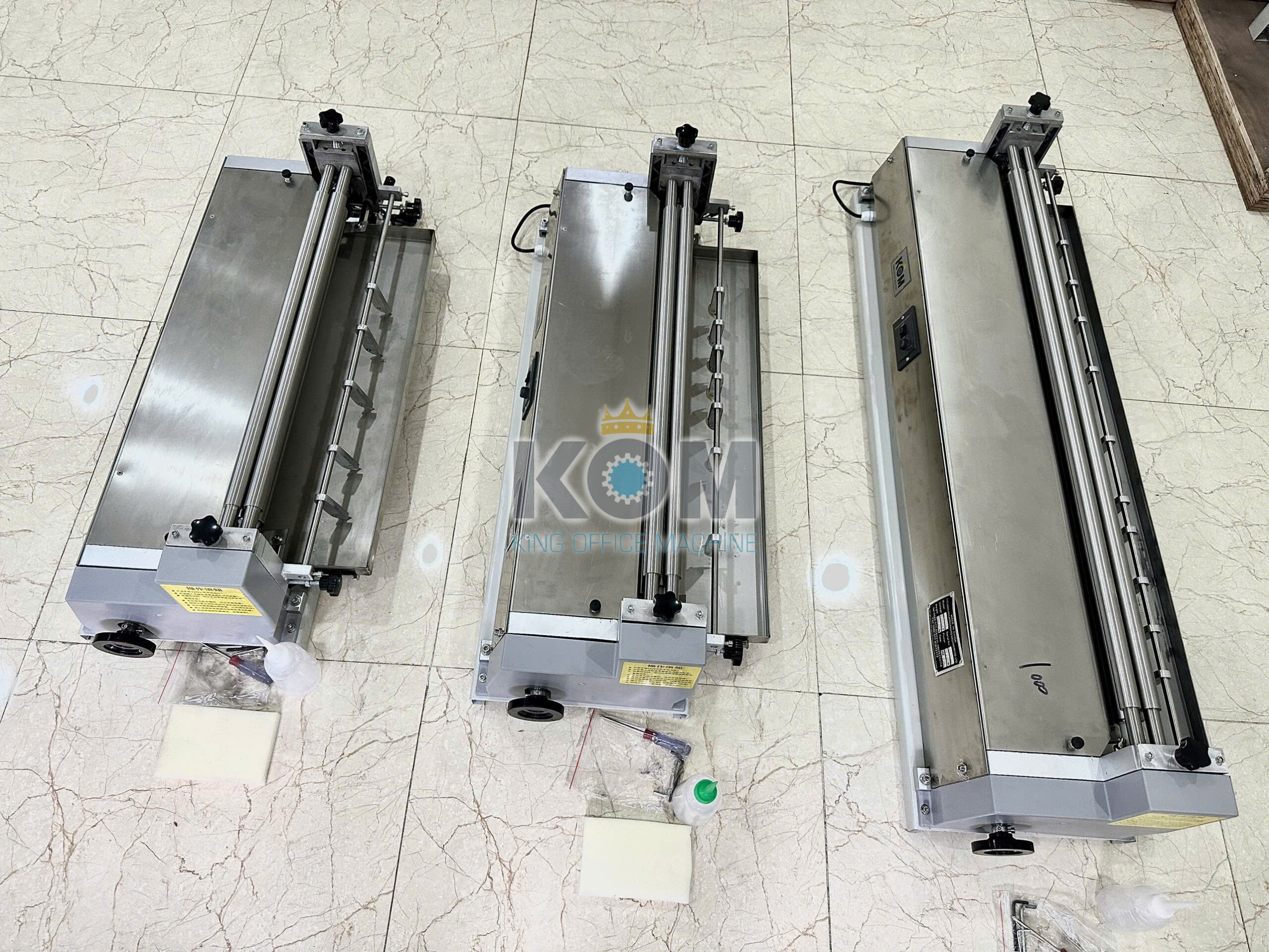 máy bôi keo inox khổ 60-70-100cm