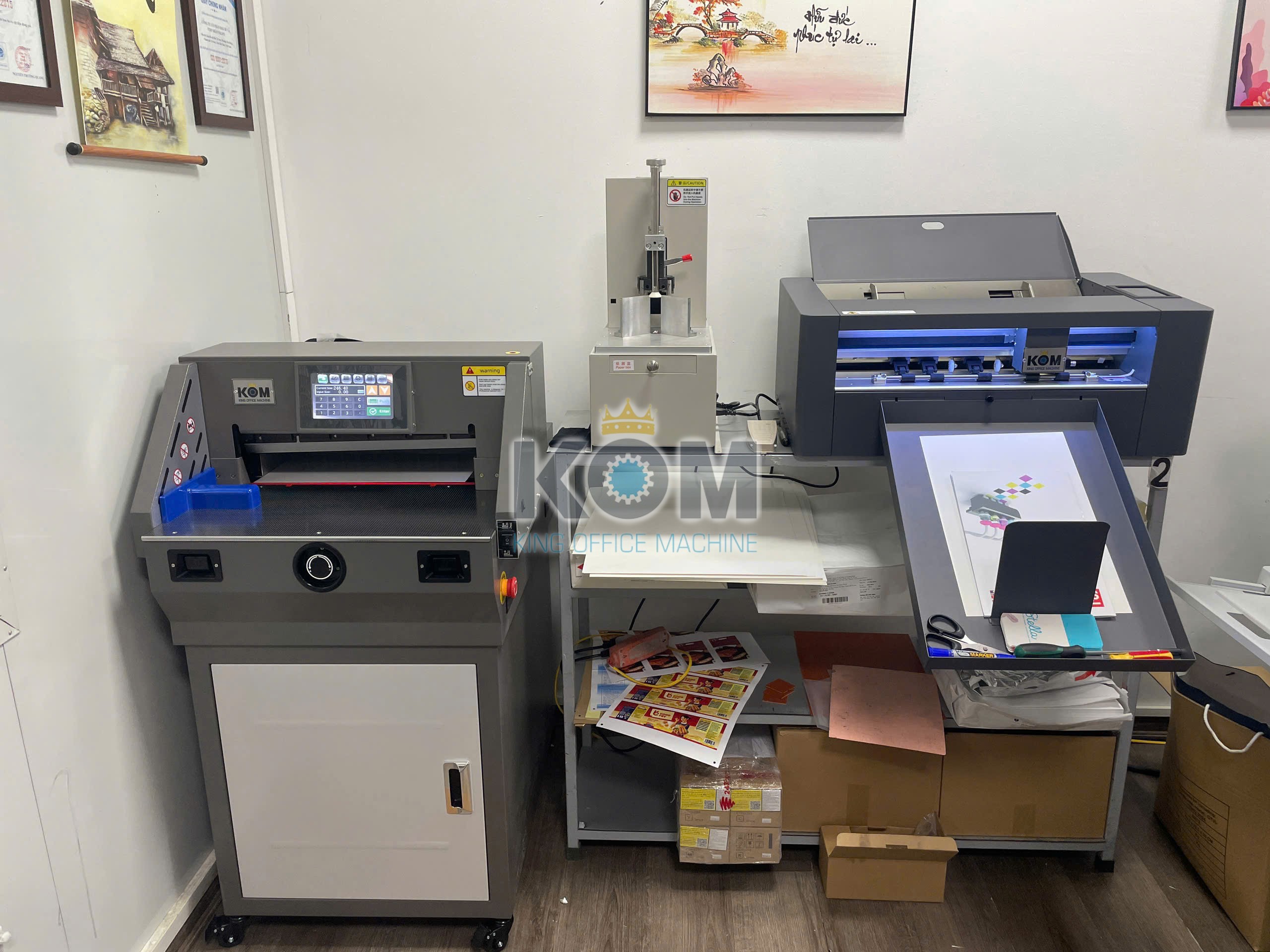 may cat tem nhan decal tu dong