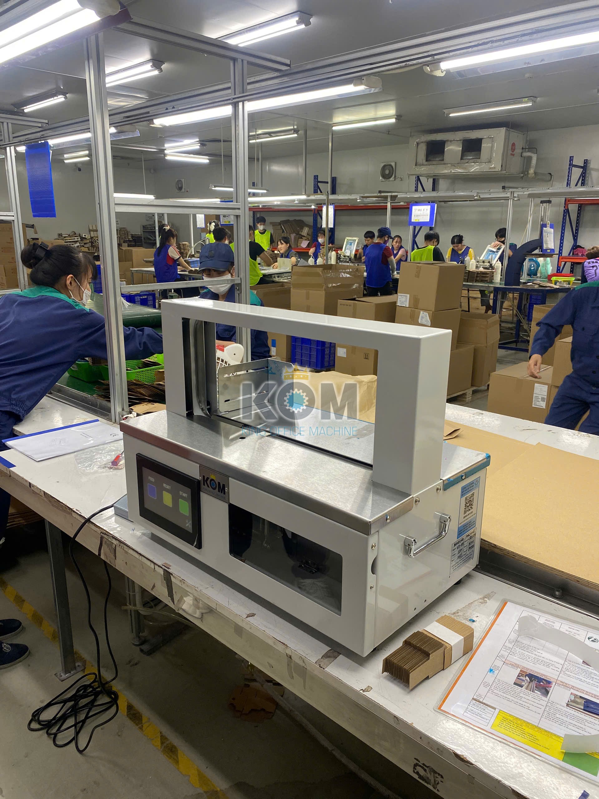 mua máy bó sản phẩm tại kom việt nam
