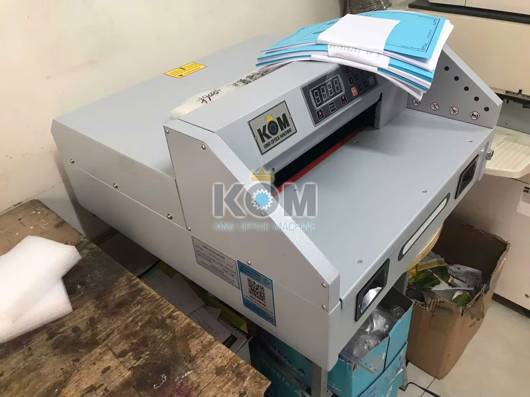 KOM bán máy xén giấy văn phòng giá rẻ