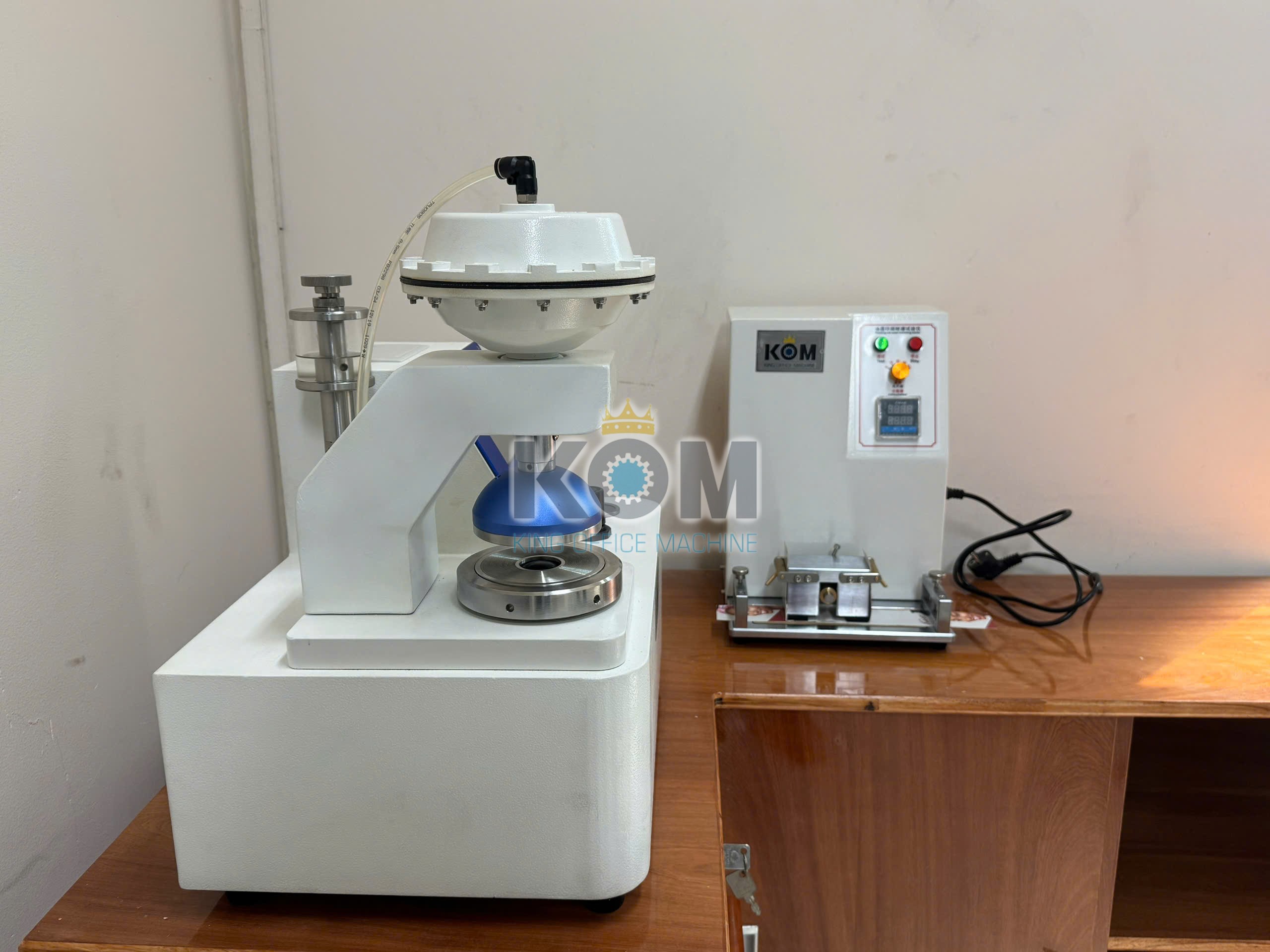 May test bo buc giay bao bi carton