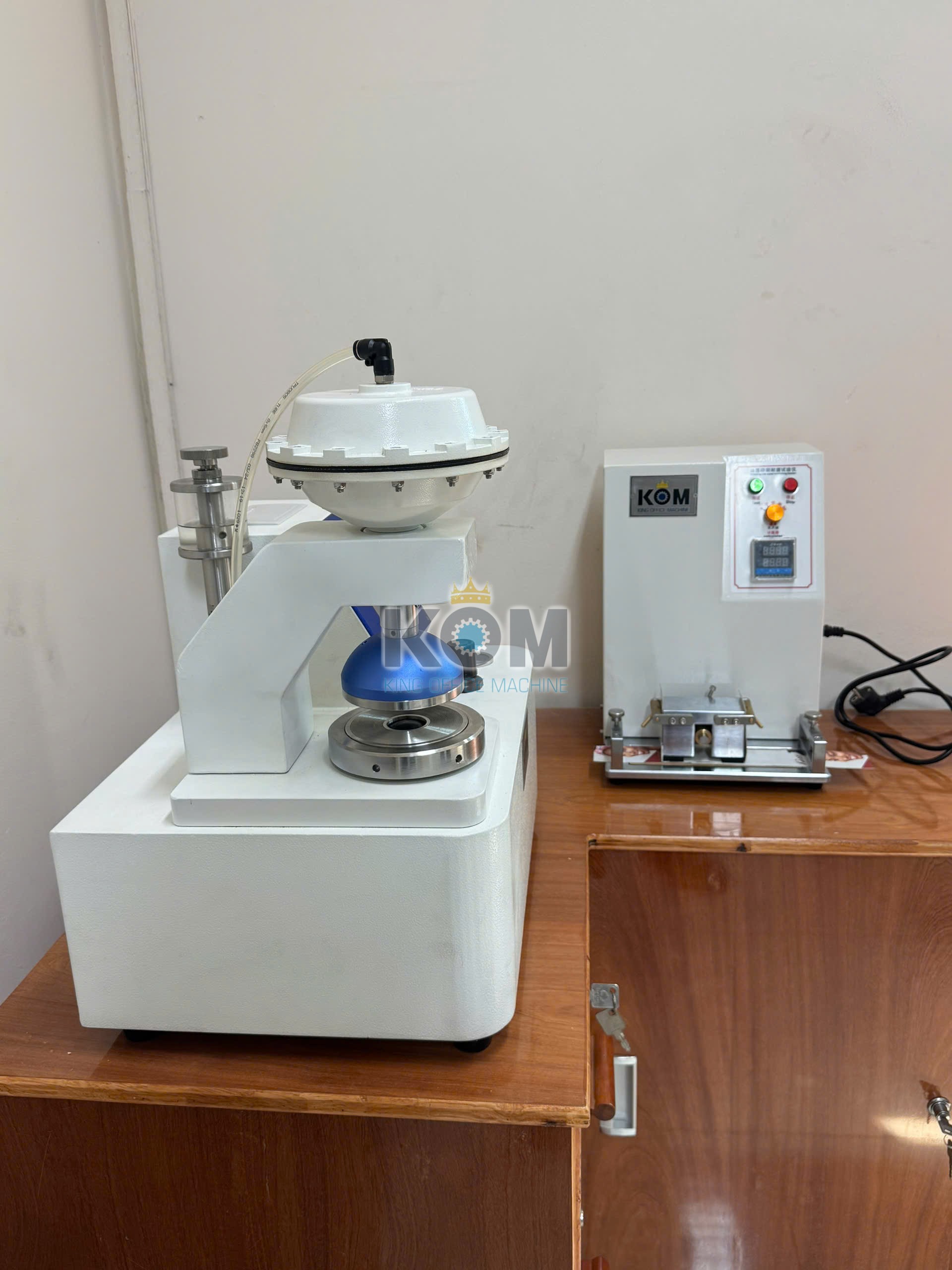 may kiem tra do ben buc carton