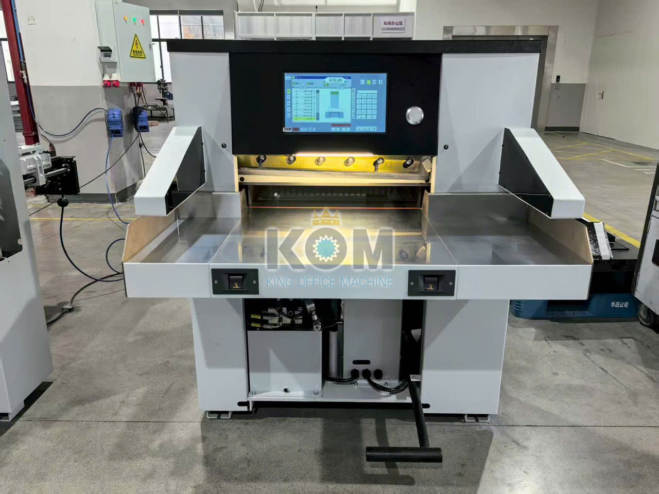 Máy xén giấy khổ nhỏ 670mm