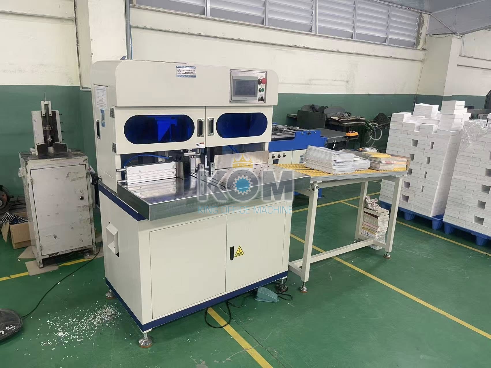 Máy bo góc giấy vở 2 đầu 6 Máy cắt bo góc tròn vở học sinh