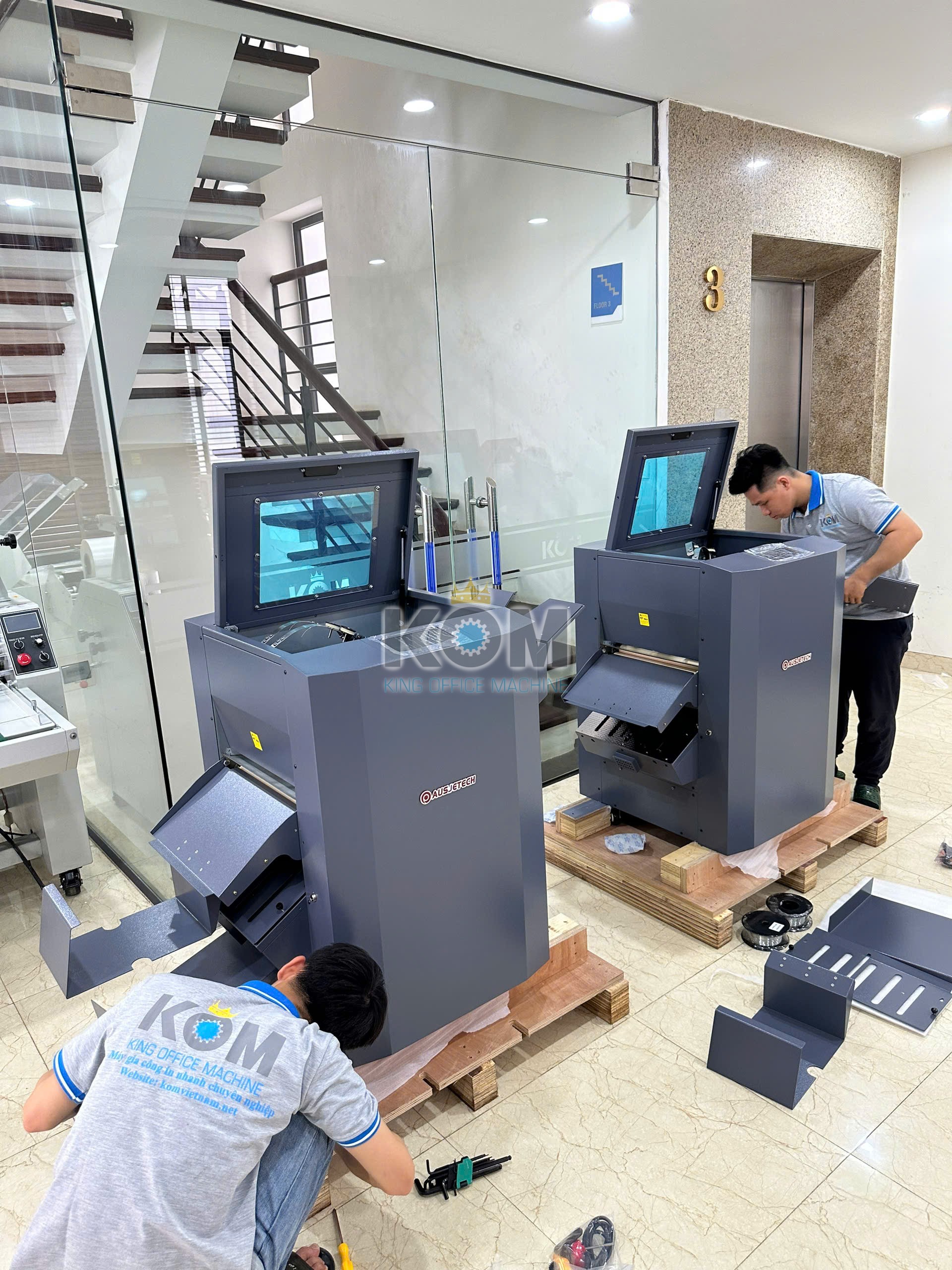 mua may dong ghim BM185 tai KOM