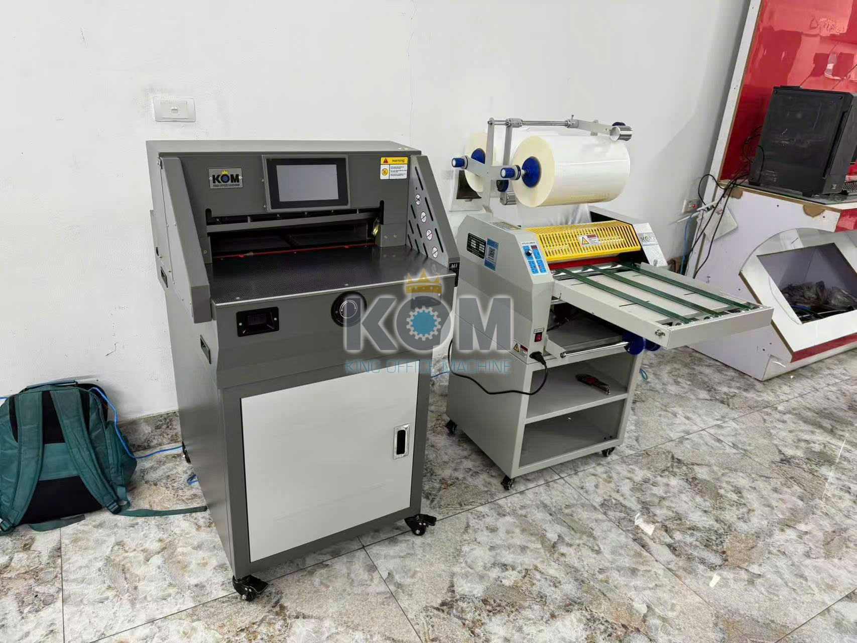 may can va may xen giay a3