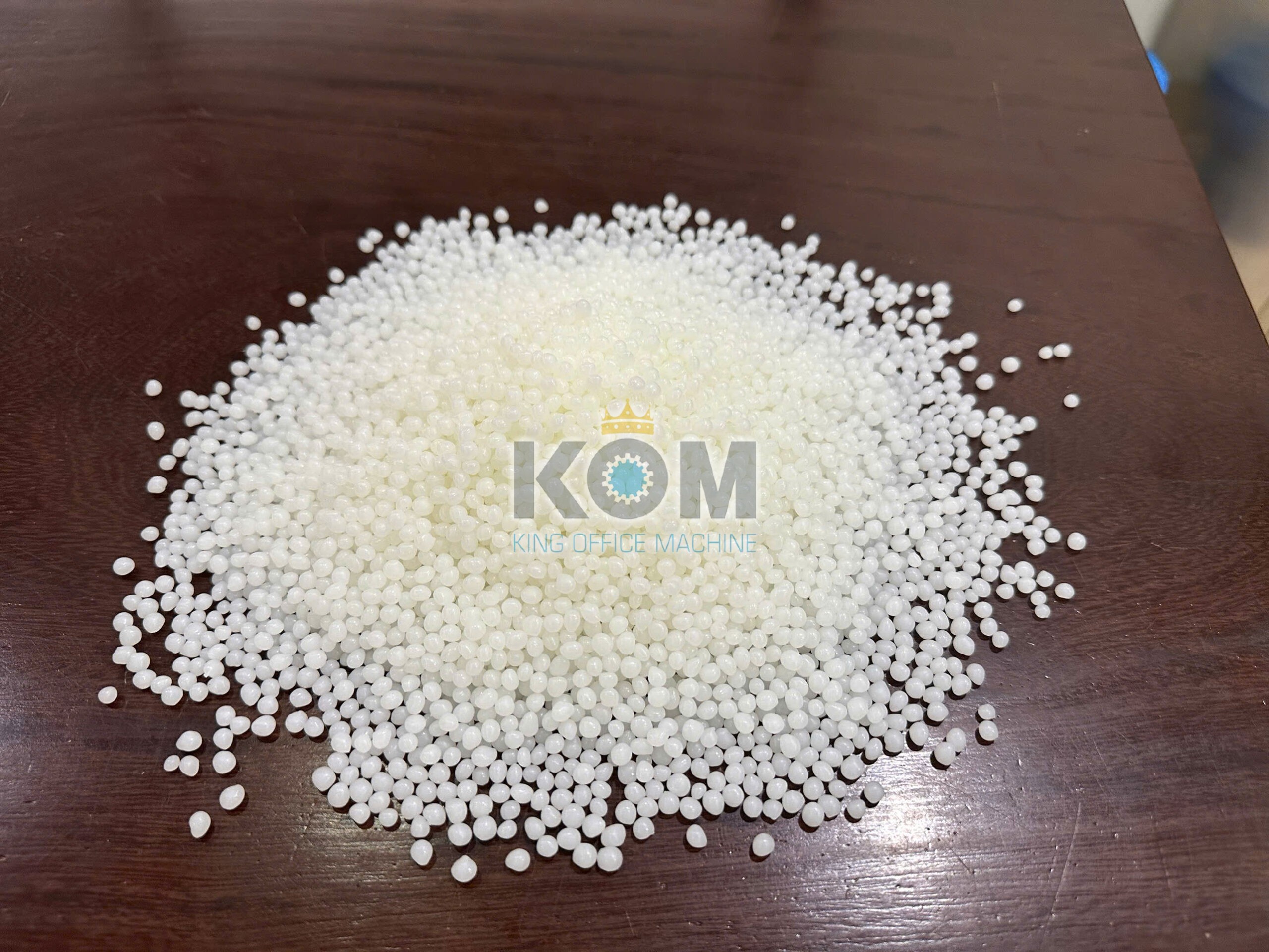 kom viet nam ban keo nhiet giay C scaled