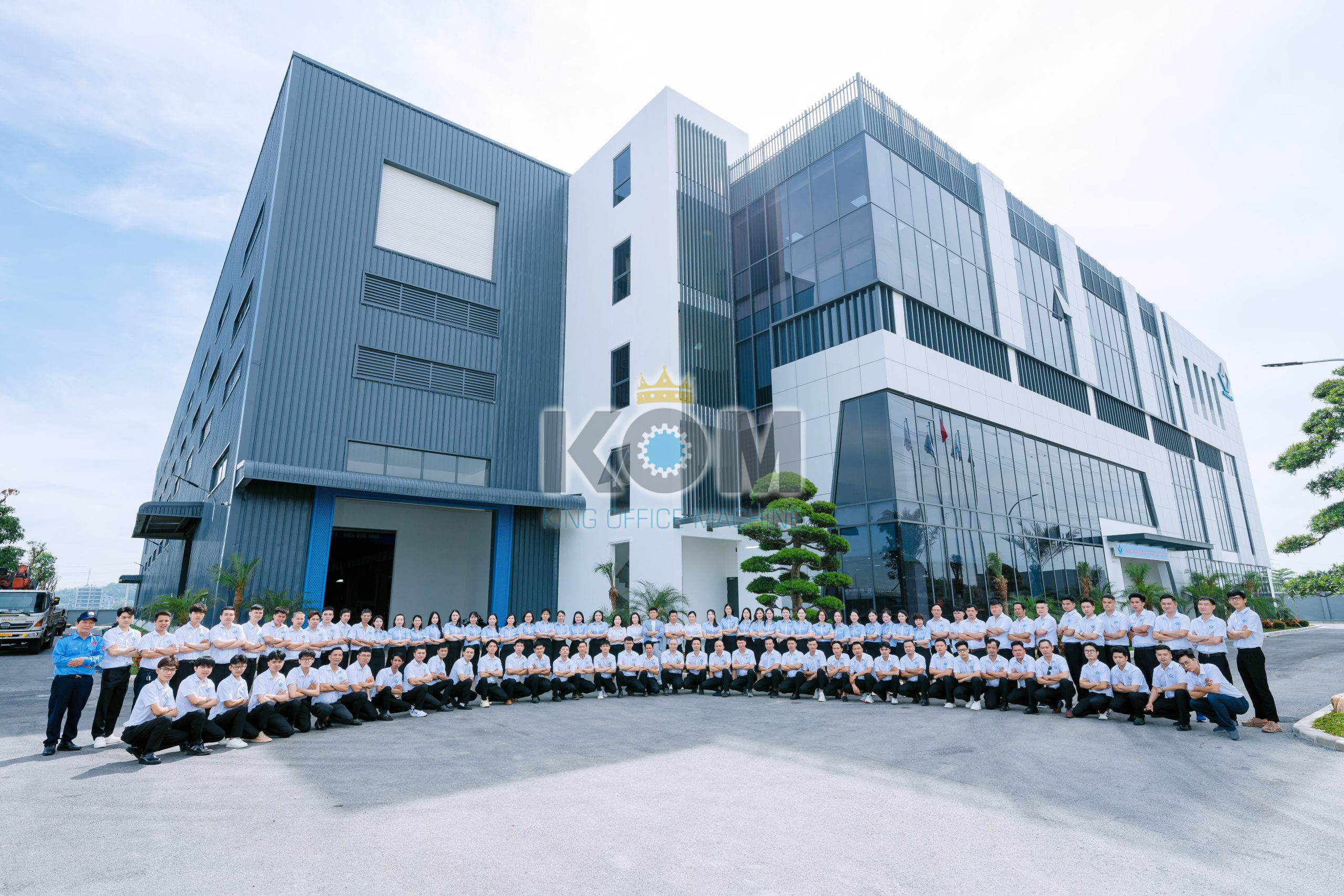 KOM VIỆT NAM - MÁY GIA CÔNG IN NHANH CHUYÊN NGHIỆP