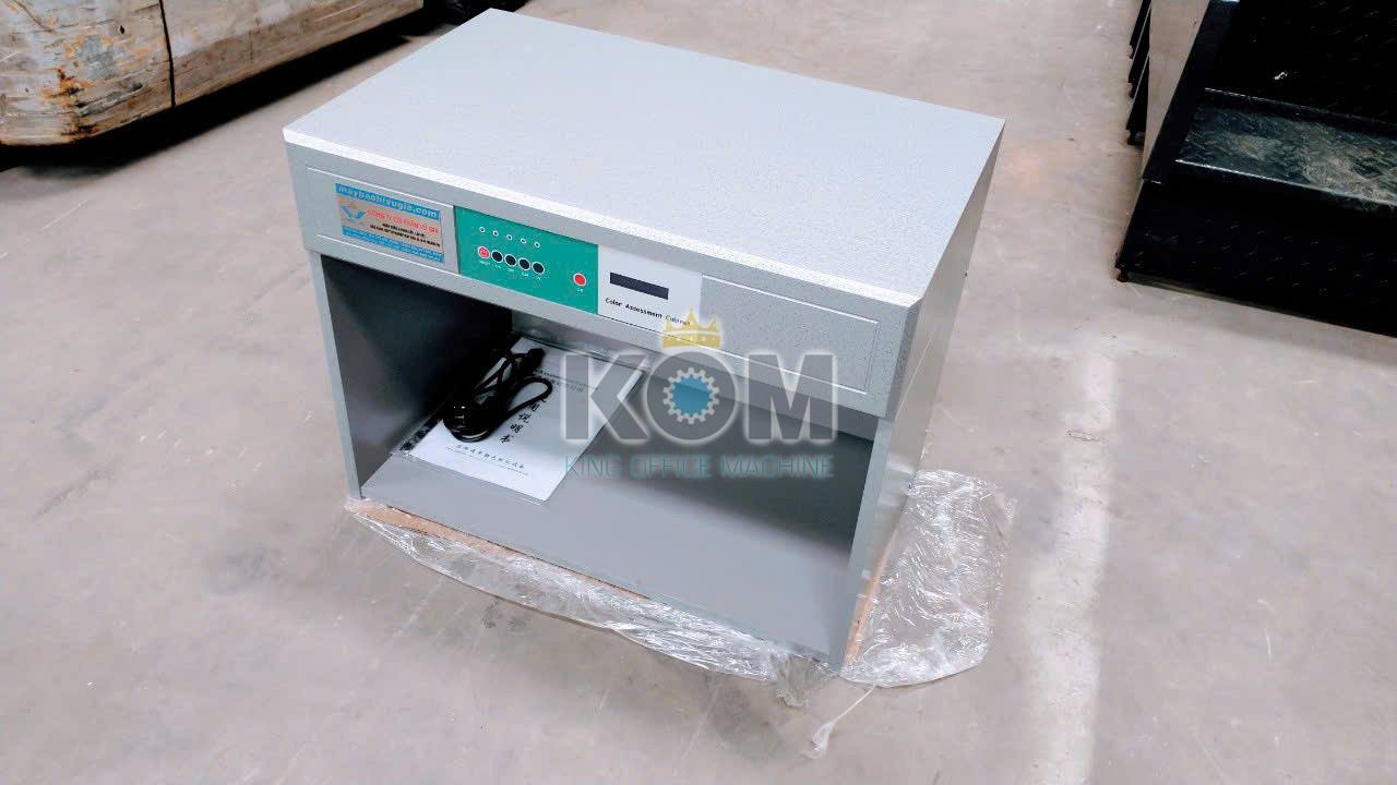 Tủ soi màu mực in offset 2 tu soi mau muc in offset 1